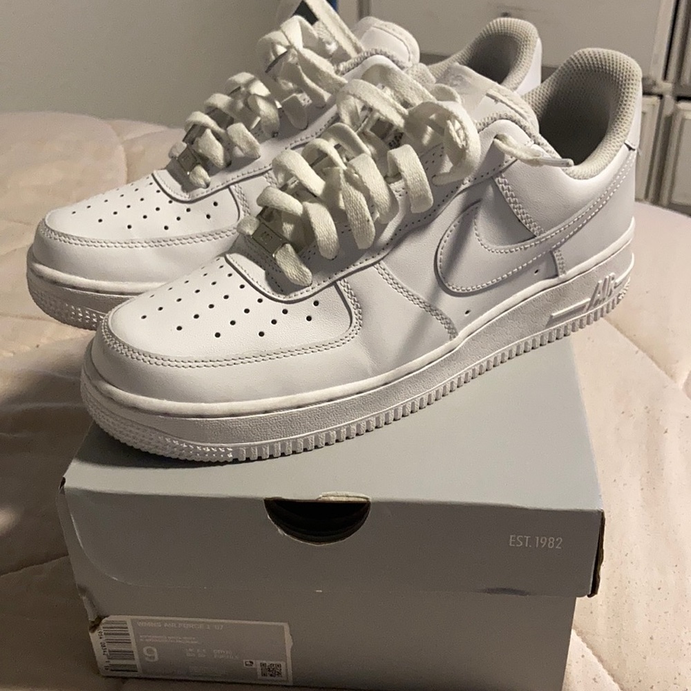 nike air force 1 size 9 in women's